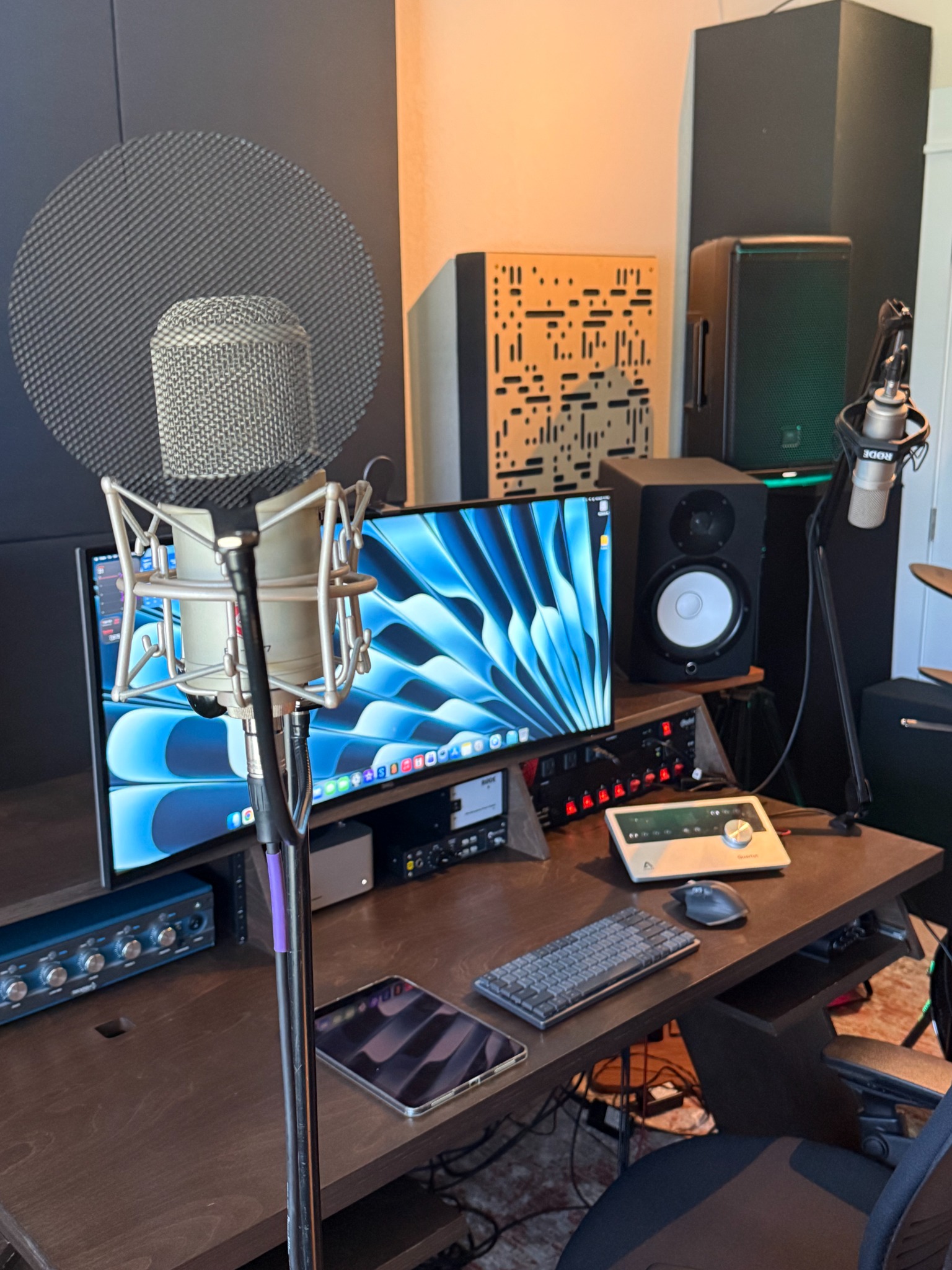 Lauten and RODE microphones positioned beside the workstation in David Price's recording studio